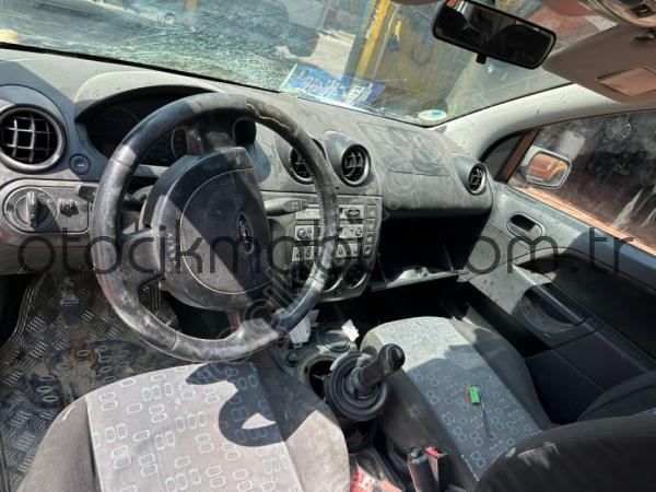 2006 FIESTA GÖĞÜSLÜK SETİ ÜNALLAR OTO YEDEK PARÇA’’DA