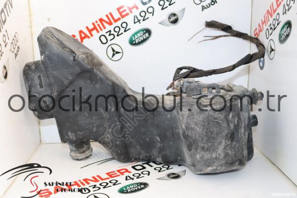 MERCEDES C SERİSİ A205 W205 W213 A213 CAM SU DEPOSU