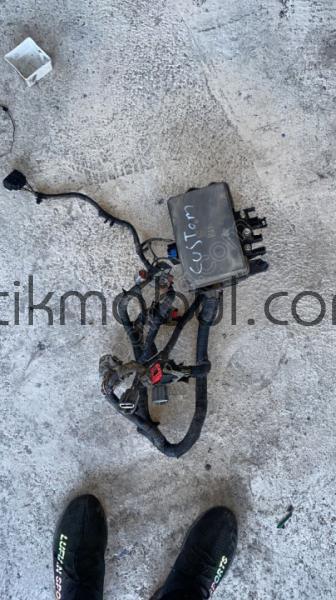 FORD CUSTOM ABS BEYNİ ASEL OTO