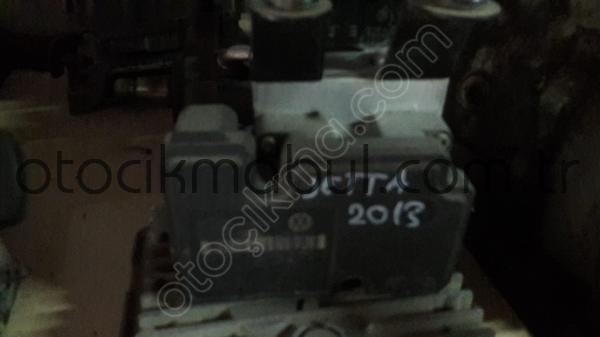 ÇIKMA PARÇA VOLKSWAGEN JETTA ABS BEYNİ