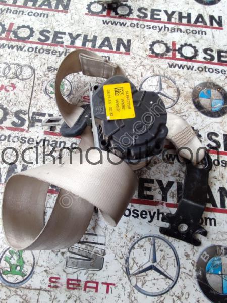 3G5857805D Passat b8 arka kemeri