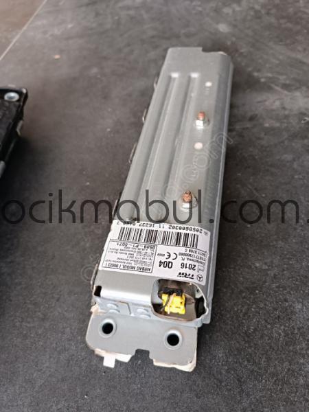 MERCEDES C W205 DİZ AİRBAG 2058600302 2058601600 Ç