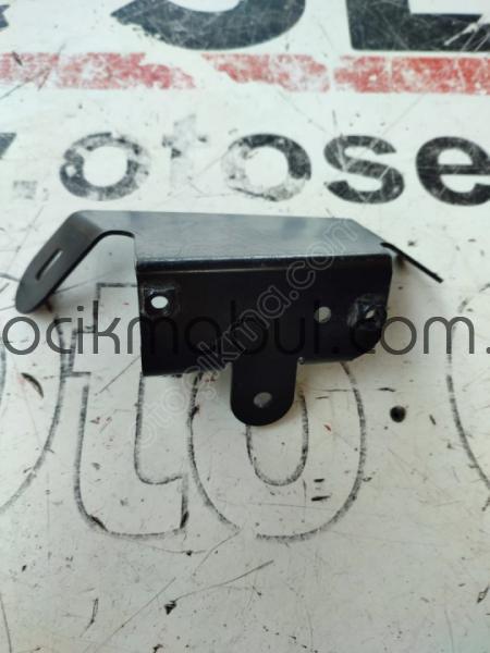 1J0972321 bora sol darbe sensörü bağlantı braketi