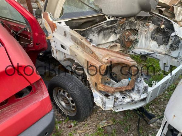 RENAULT KANGOO SAĞ AKS TAŞIYICI 1998-2003 MODEL