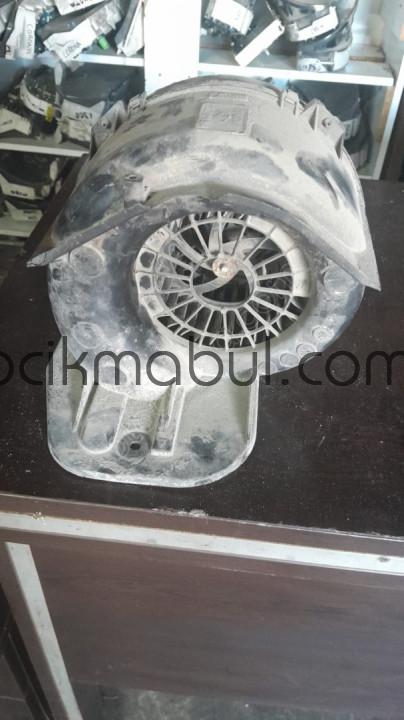 Reno 19 ,1 kalorifer motoru klimasız tip  orjinal valeo yede