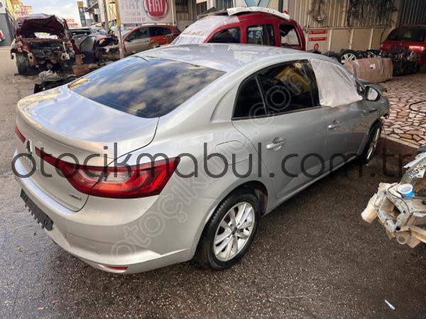 Renault Megane 4 Çıkma Arka Dingil Torsiyon