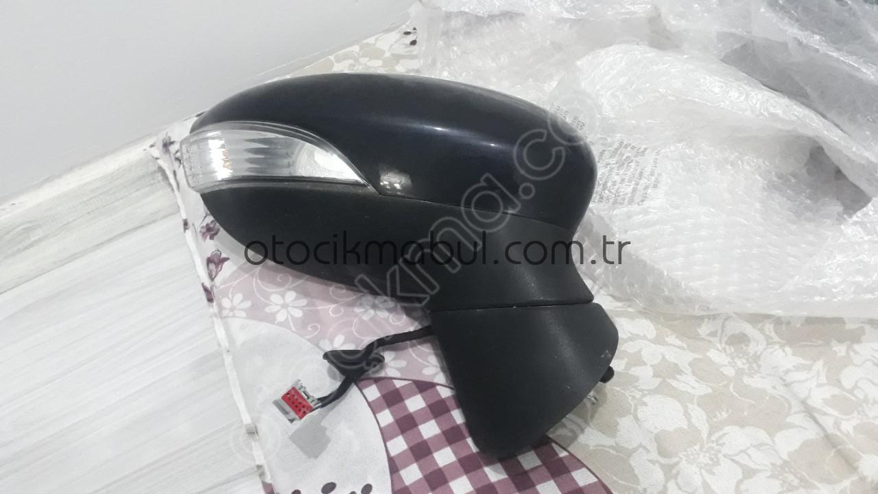 Ford fiesta dış dikiz aynasi