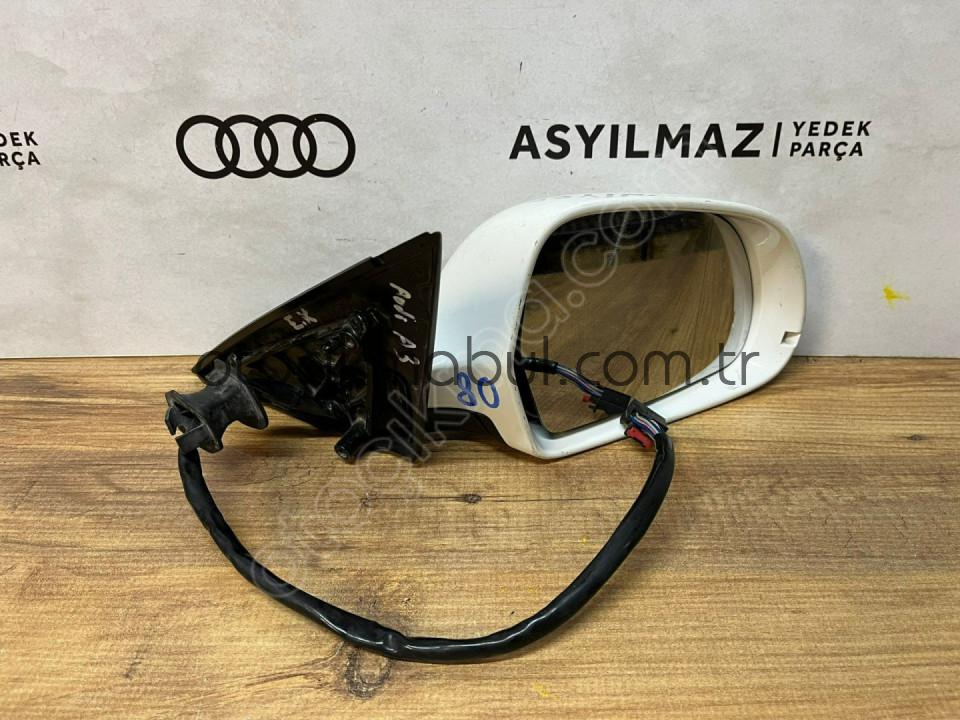AUDİ A3 SAĞ AYNA ELLE KATLANIR ORJİNAL OEM:8P1858532DB