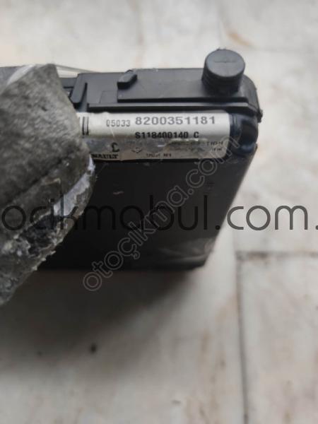 Renault Megane UCH N1 UCH Beyni 8200351181 - S118400140C