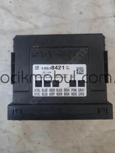 Chevrolet Cruze BCM Body Merkezi kontrol Modülü 13578421