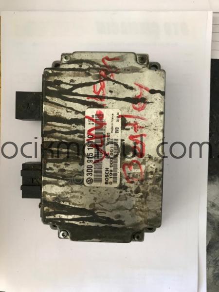 WV bentley motor beyni 3D0915181C