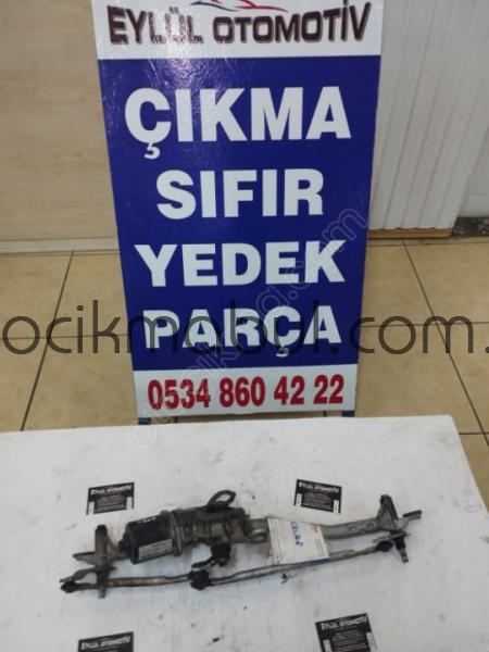CHEVROLET CRUZE ÖN SİLECEK MOTORU ÇIKMA