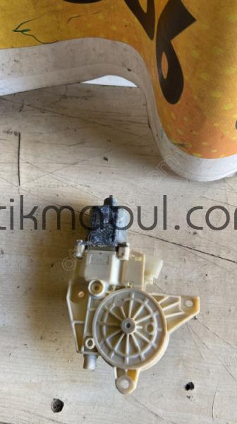 Mercedes w204 sağ arka cam motoru A2048200642