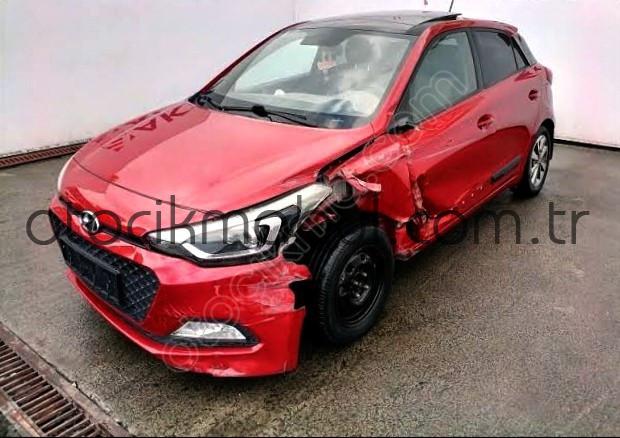 2015-19 Hyundai i20 arka cam
