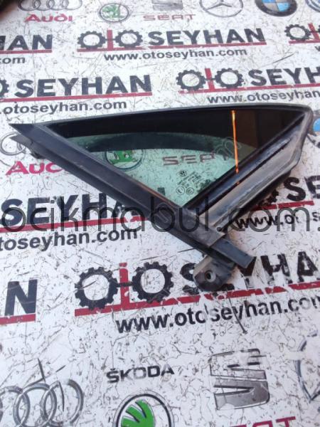 3G0845114 Passat b8 ön sağ kelebek camı