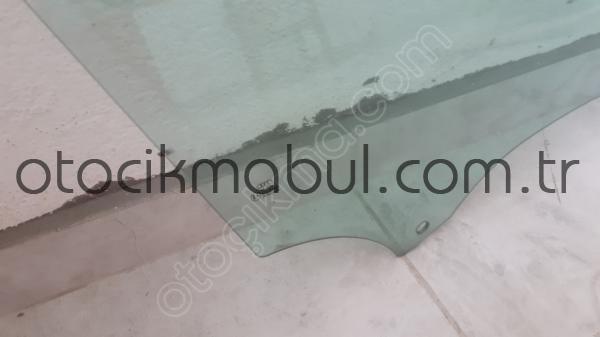 Audi A.6 Sağ ön kapı camı 2013 model