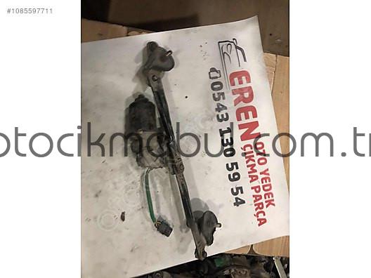 Hyundai i20 için Orijinal Silecek Motoru - Temiz Durumda