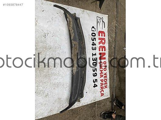 Orijinal Nissan Note Ön Cam Izgarası - Çıkma Parça