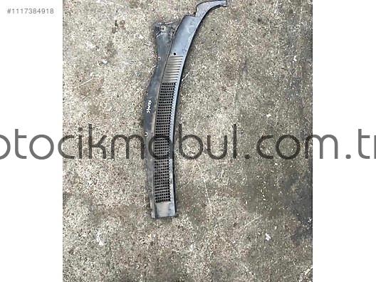 Hyundai Starex İçin Ön Cam Izgarası - Çıkma Parça