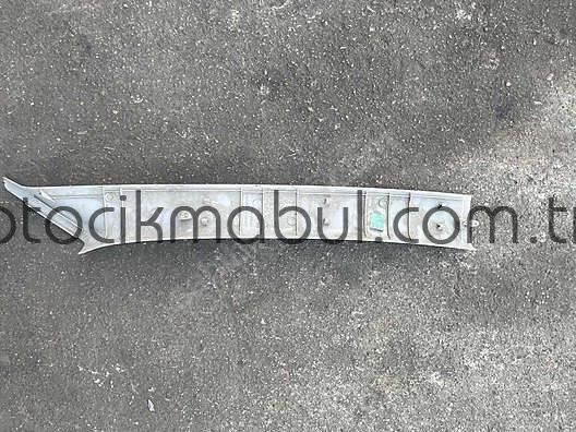 Citroen C-Elysee Ön Cam Direği - Oto Çıkma Parçaları