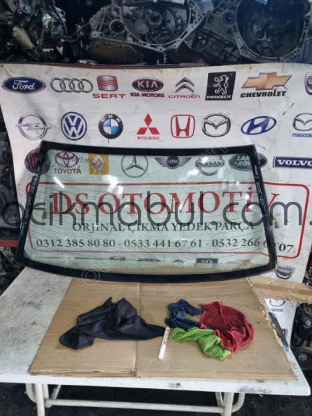 2002-2006 MİTSUBİSHİ LANCER ARKA CAM -DS OTOMOTİV-