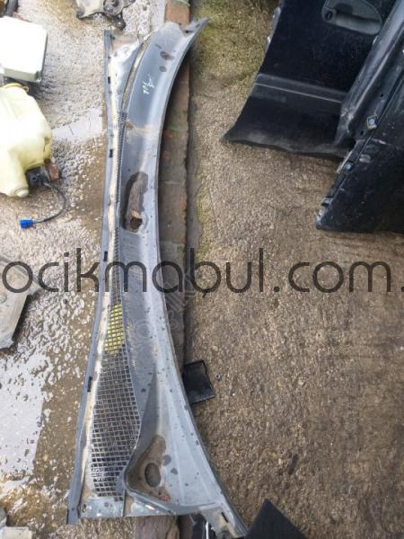 SUBARU FORESTER ÖN CAM IZGARASI