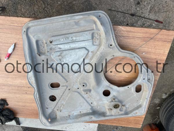 VOLKSWAGEN  TRANSPORTER T5 ÖN SAĞ KAPI İÇ SACI 7H08377543