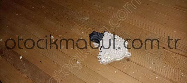 Audi A.6 hatasiz orj sol arka cam kriko motoru 2013 model