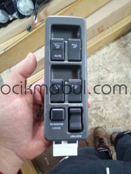 Mazda 626 cam düğmesi