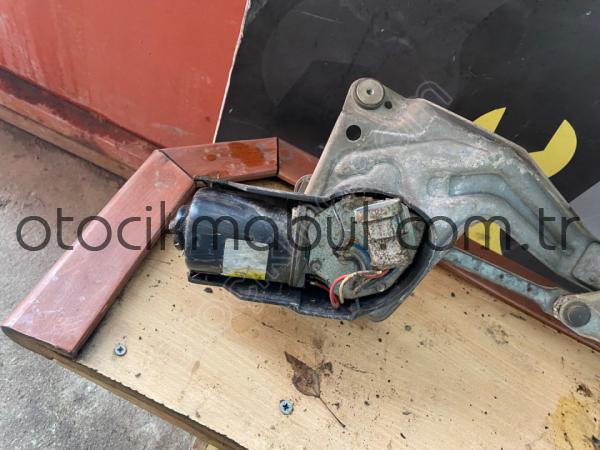 Megane 1 Silecek Motoru Orijinal Çıkma