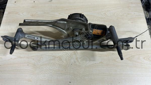 51753759 FİAT LİNEA SİLECEK MOTORU VE MEKANİZMA ÖN BURSA MG