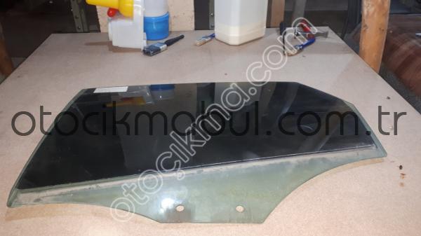 Audi A.6 Sol arka kapi camı 2013 Model