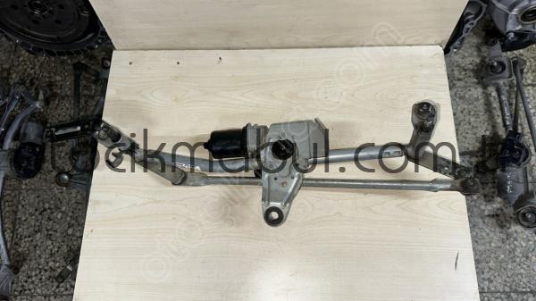 VOLKSWAGEN PASSAT B7 SİLECEK MOTORU VE MEKANİZMA ÖN BURSA MG