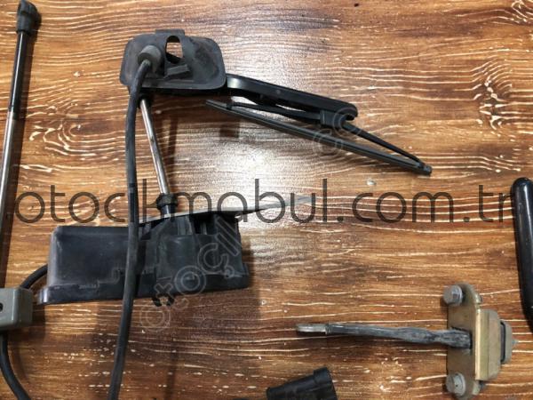 Volvo S40-V40 far sileceği