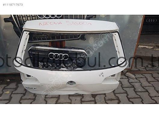 VW Golf 7 Modeli İçin Arka Bagaj Çıkma Parçası