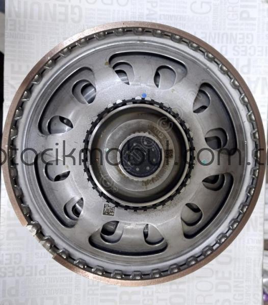 302052660R  DEBRİYAJ SETİ MEGANE IV 1.2 TCE