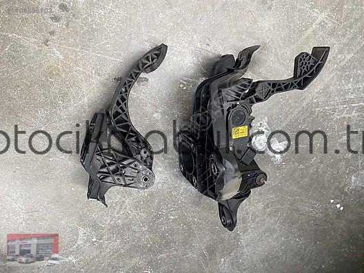 2013 Volkswagen Polo 1.4 TDI Gaz, Fren, Debriyaj Pedalı