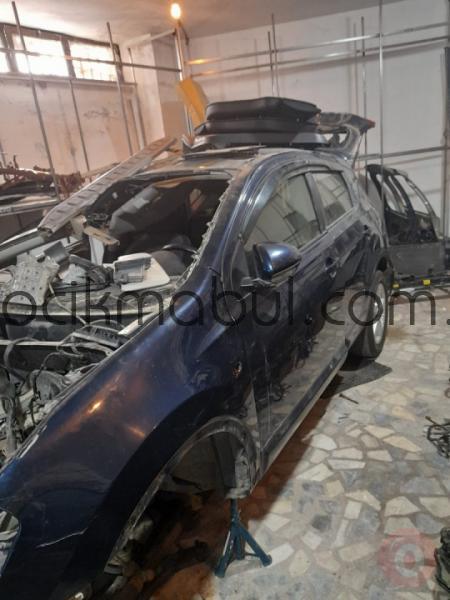 Nissan Qashqai j10 hidrolik bidonu