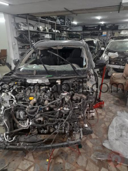 Nissan Qashqai j11 hidrolik bidonu