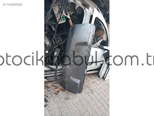 Renault Scenic Arka Bagaj Camı - Oto Çıkma Parçaları
