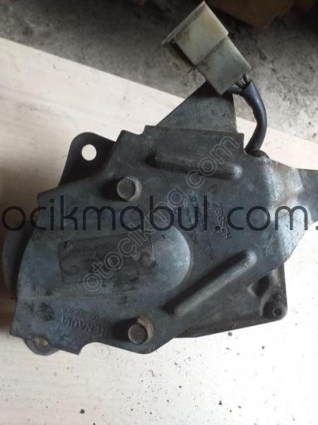 Renault Kangoo 2 arka cam silecek motoru