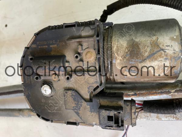 8R295119A AUDİQ5 SAĞ DİREKSİYON SİLECEK MOTORU MEKANİZMASI