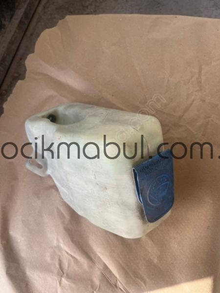 polo classic sedan 1994 2005 silecek suyu deposu