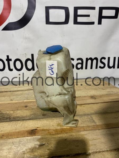 Volkswagen Golf 4 Silecek Su Bidonu Hatasız Orjinal Çıkma