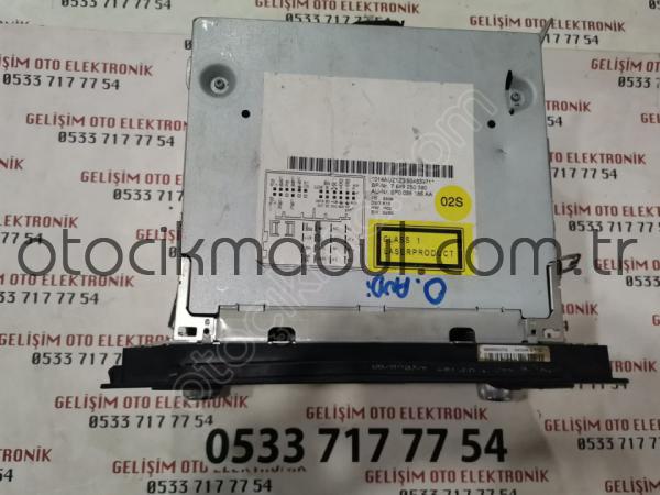 8P0035186AA 7649280380 AUDI A3 MULTIMEDYA