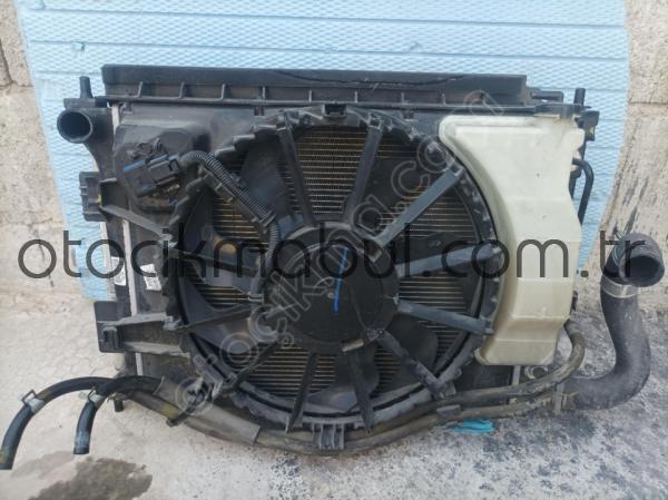 Hyundai i20 radyatör seti 2015-19