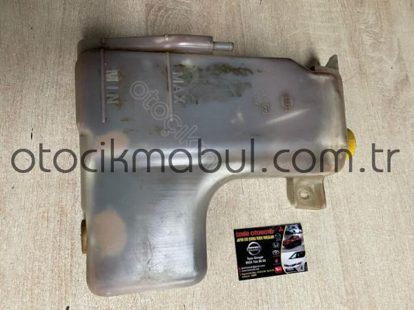 Nissan 2.5 Skystar D22 Yedek Su Deposu 2001 ÇIKMA