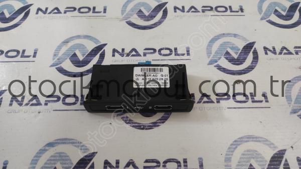 A1728202826 USB SOKETI MERCEDES C200