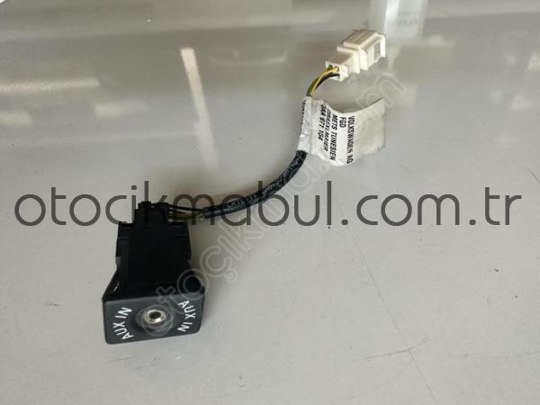 Çıkma AUX Girişi VW Passat B7 3AA971154