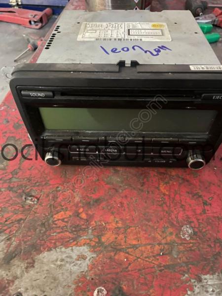 SEAT LEON 2010-2013 RADYO KONTROL EKRANI ÇIKMA